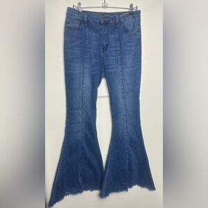 Judy Blue Super Flare Jeans SZ 11/30